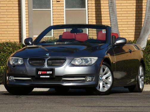 2013 BMW 328 328i Convertible 2D