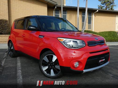 Red 2018 Kia Soul +