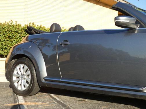 2018 Volkswagen Beetle 2.0T S