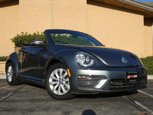 2018 Volkswagen Beetle 2.0T S