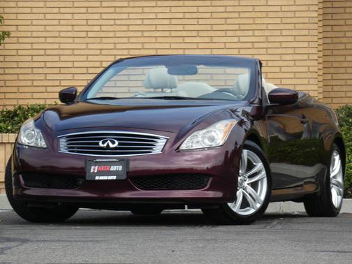 2009 INFINITI G37 Base