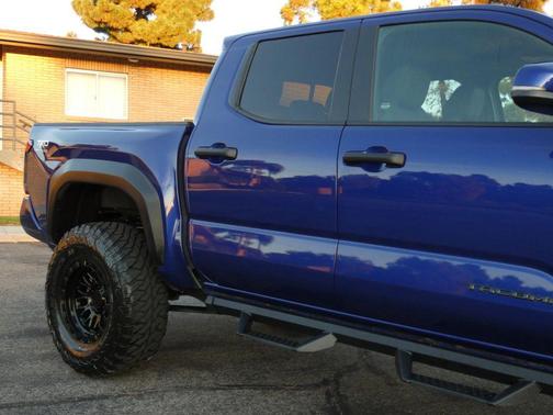 2025 Toyota Tacoma Hybrid TRD Off Road