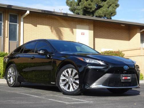 2021 Toyota Mirai Base