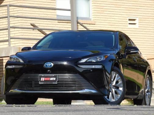 2021 Toyota Mirai Base