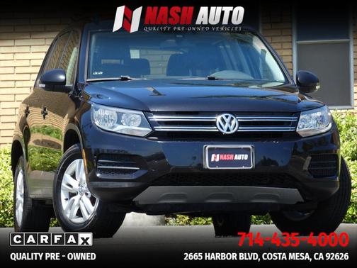 Deep Black Pearl 2017 Volkswagen Tiguan 2.0T S 4MOTION