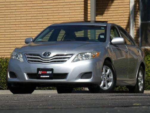2011 Toyota Camry LE