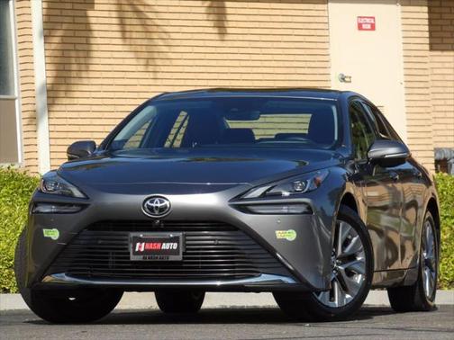 2023 Toyota Mirai Base