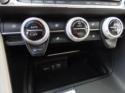 2019 Genesis G70 3.3T Advanced