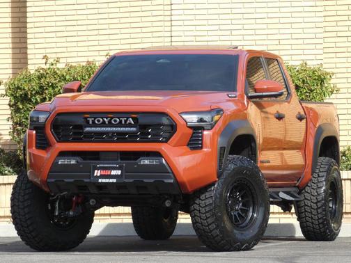 2025 Toyota Tacoma TRD Off Road