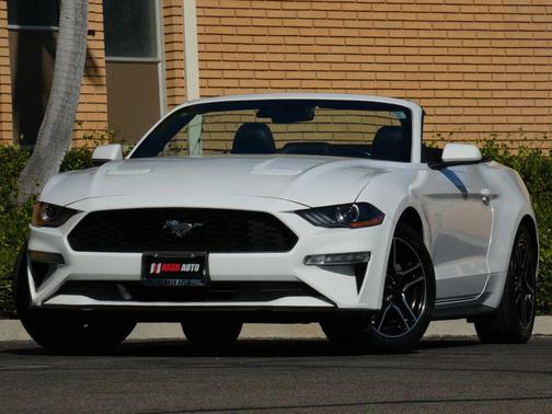 2022 Ford Mustang EcoBoost Premium