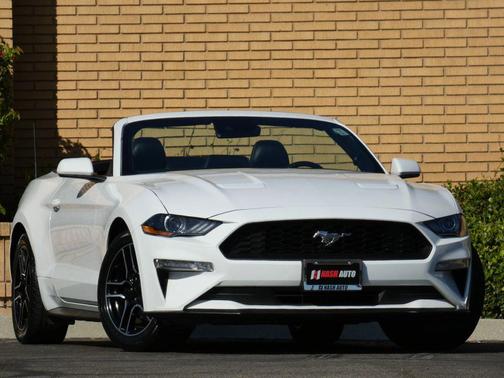2022 Ford Mustang EcoBoost Premium
