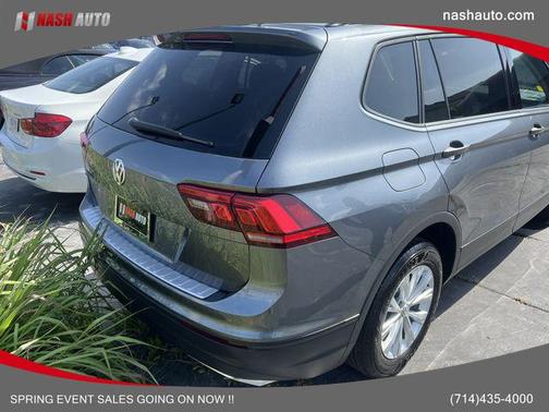 Photo 2 of 2 of 2020 Volkswagen Tiguan 2.0T S