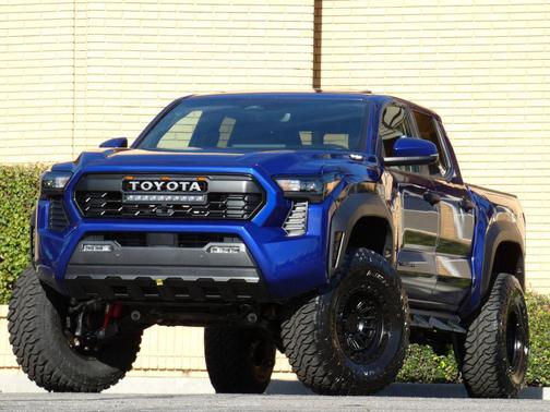2025 Toyota Tacoma Hybrid TRD Off Road