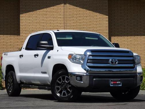 2017 Toyota Tundra SR5