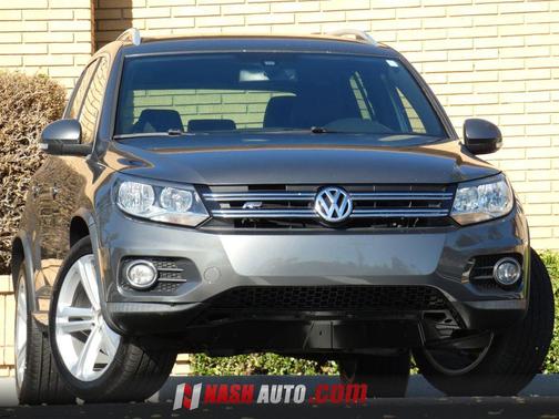 Gray 2016 Volkswagen Tiguan R-Line