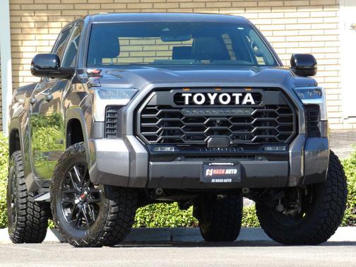 Magnetic Gray Metallic 2025 Toyota Tundra Limited