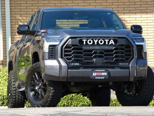 Magnetic Gray Metallic 2025 Toyota Tundra Limited