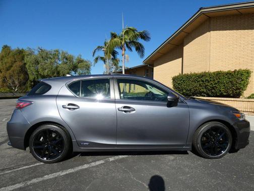 2017 Lexus CT 200h Base