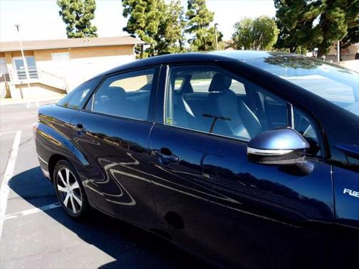 2016 Toyota Mirai Base