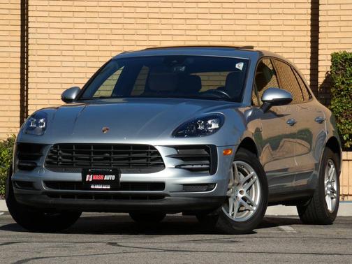 2019 Porsche Macan Sport Utility 4D