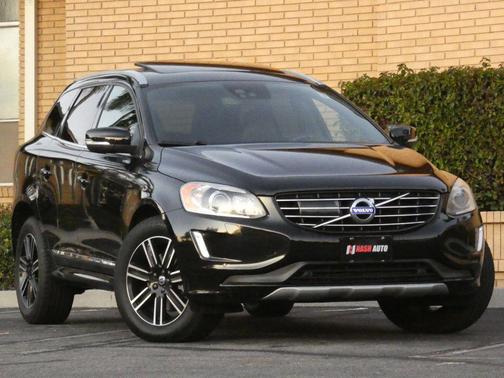 2016 Volvo XC60 T6 Drive-E Platinum
