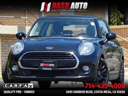 Midnight Black Metallic 2018 MINI Hardtop Cooper