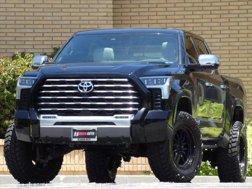 2023 Toyota Tundra Hybrid Capstone