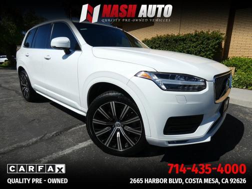 White 2020 Volvo XC90 T6 Momentum