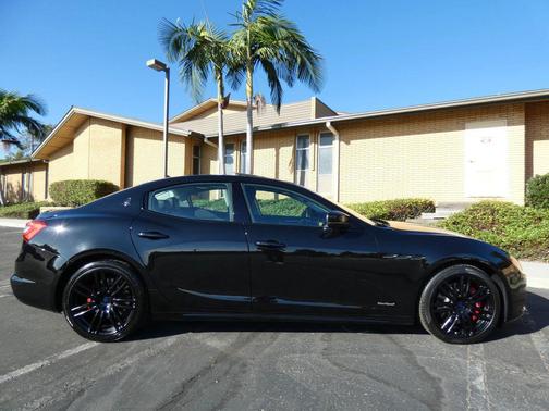 2018 Maserati Ghibli S Q4 GranSport