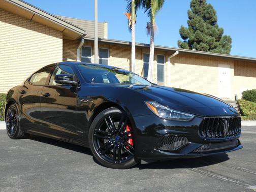 2018 Maserati Ghibli S Q4 GranSport