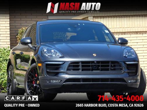 Black 2018 Porsche Macan Macan GTS