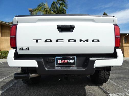 2025 Toyota Tacoma TRD Off Road