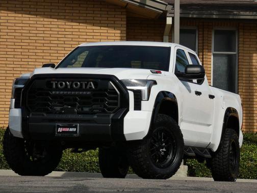 2025 Toyota Tundra SR