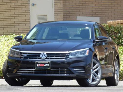 2018 Volkswagen Passat 2.0T R-Line
