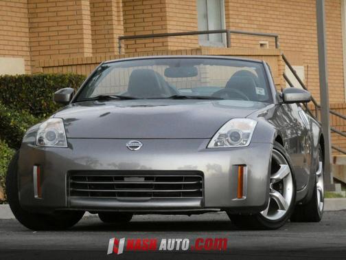 Silver 2008 Nissan 350Z Touring
