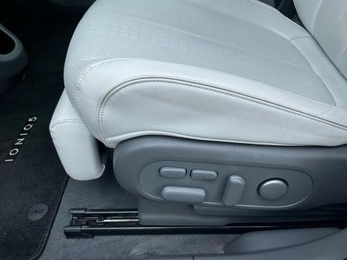 2023 Hyundai IONIQ 5 Limited