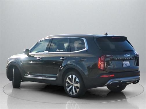 2022 Kia Telluride S