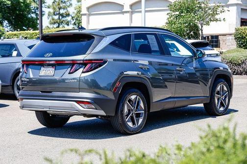 Amazon Gray 2025 Hyundai TUCSON Hybrid SEL Convenience