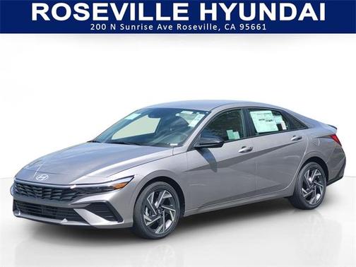 2025 Hyundai ELANTRA HEV SEL Sport