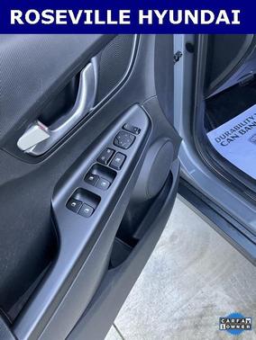 2023 Hyundai KONA EV SE