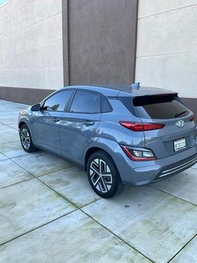 2023 Hyundai KONA EV SE