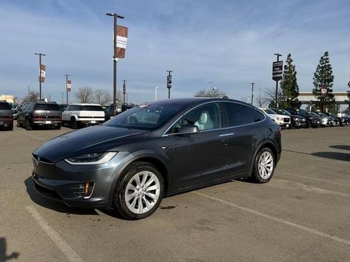 2019 Tesla Model X Long Range