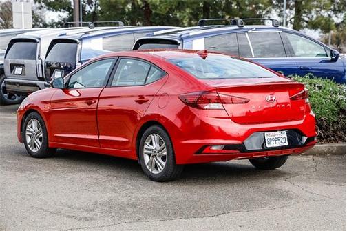 2020 Hyundai ELANTRA SEL