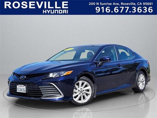 2022 Toyota Camry LE