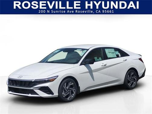 2025 Hyundai ELANTRA HEV SEL Sport