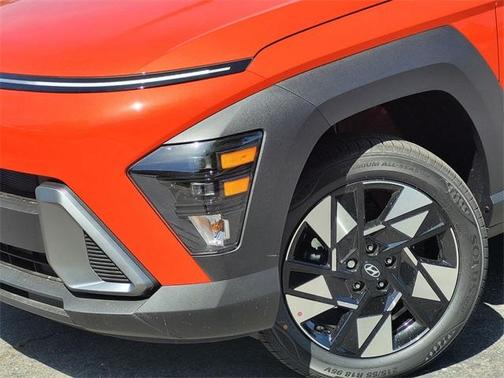 2025 Hyundai KONA SEL Convenience