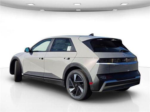 Cyber Gray 2026 Hyundai IONIQ 5 SEL