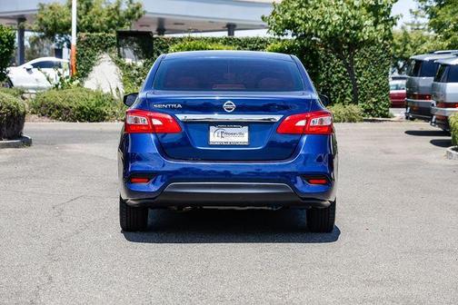 Deep Blue Pearl 2019 Nissan Sentra S