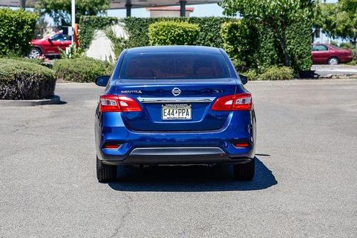 Deep Blue Pearl 2019 Nissan Sentra S