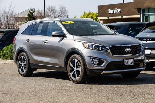 2017 Kia Sorento EX